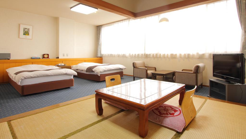 Kasugai View Hotel Fuefuki Eksteriør bilde